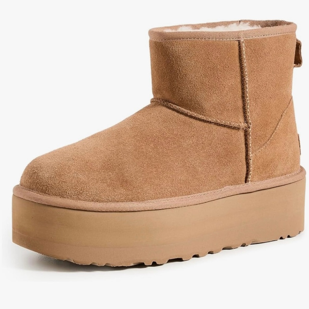 UGG Women's Classic Mini Platform Boot